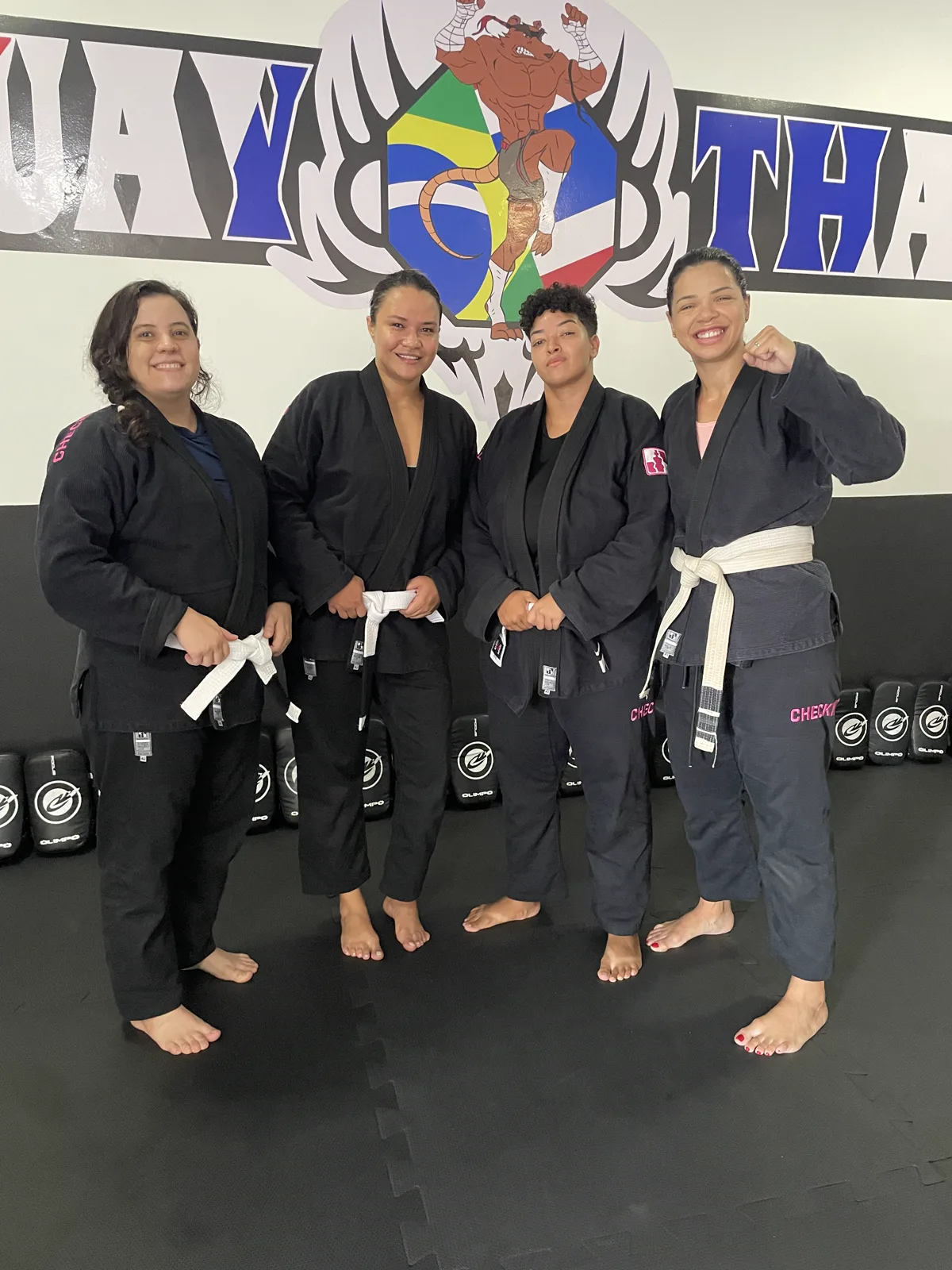 Turma feminina de Jiu Jitsu do CT Cintia Alves